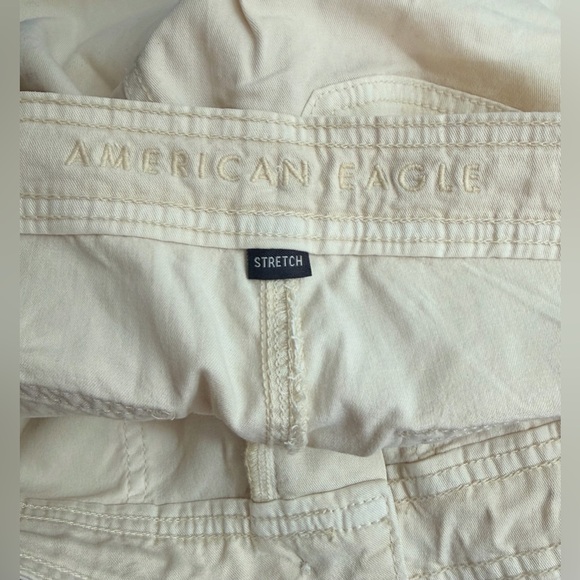 American Eagle Dreamy Drape Super High Waisted Baggy Wide-Leg Cargo Pants - Picture 8 of 8